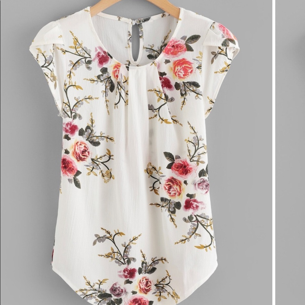 Floral Top - Picture 3 of 3